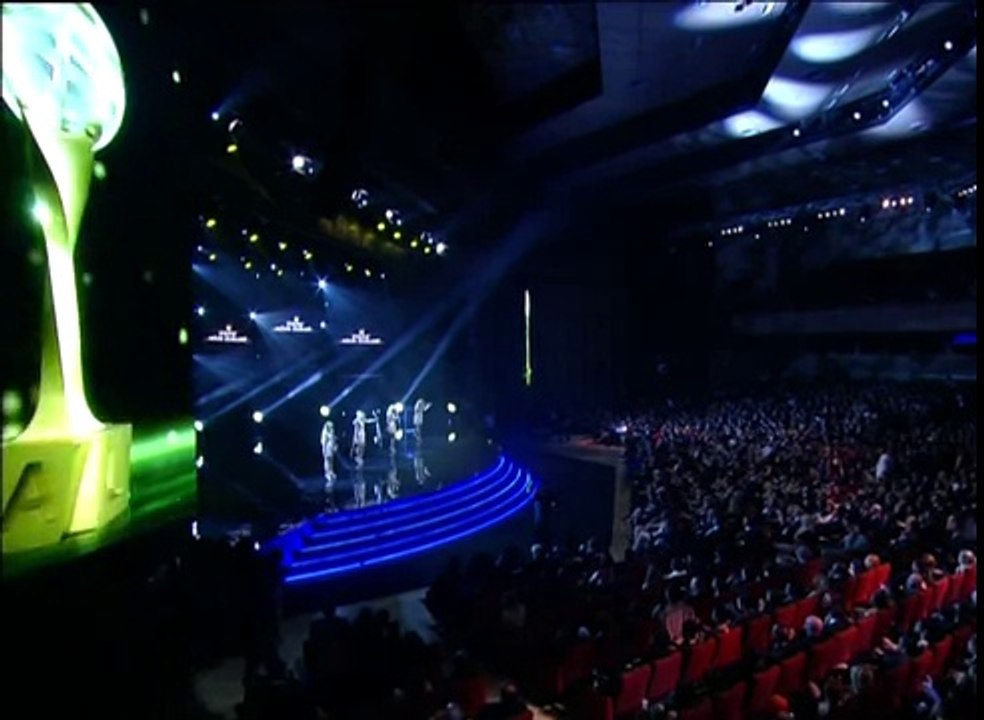 Hüsnü Şenlendirici - Asteria - 2010 Kral Türkiye Müzik Ödülleri