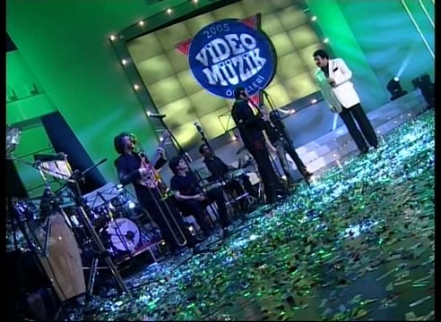 2005 Kral Türkiye Müzik Ödülleri - Müslüm Gürses Rüzgar Söylüyor