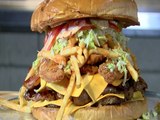 FOOD CHALLENGE! Arizona Cardinals want you to eat this monster burger - ABC15 Digital