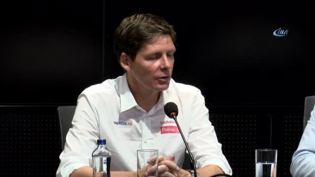 Oliver Glasner: Takımımla Gurur Duyuyorum