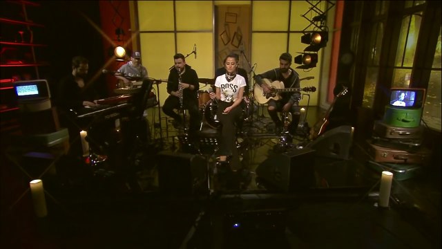 Derya Uluğ - Okyanus (Kral Pop Akustik)