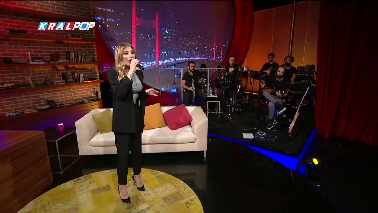 İrem Derici - Kalbimin Tek Sahibine (Mehmet'in Gezegeni)