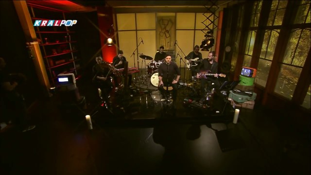 İlyas Yalçıntaş - İçimdeki Duman (Kral Pop Akustik)