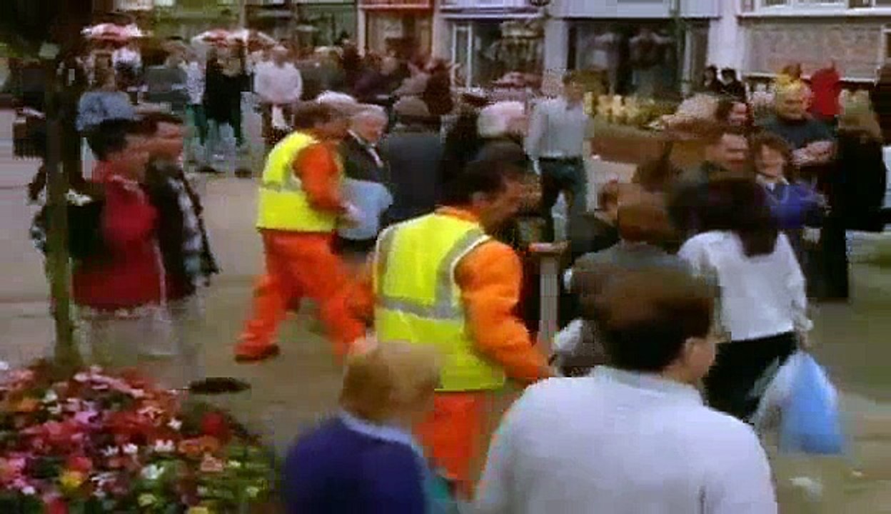 One Foot In The Grave S05 E09 Part 01