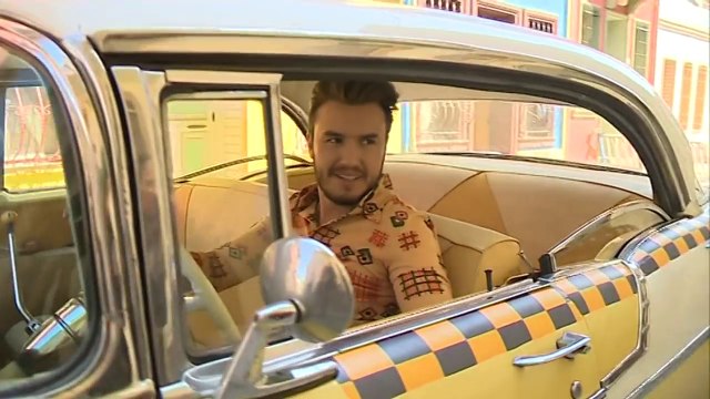 Mustafa Ceceli - Klipten Özel Röportaj