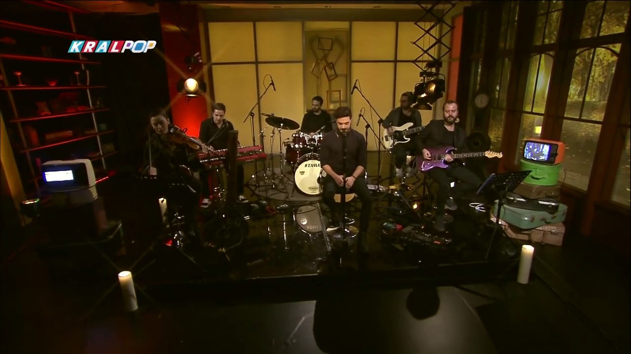 İlyas Yalçıntaş - Bu Nasıl Veda (Kral Pop Akustik)