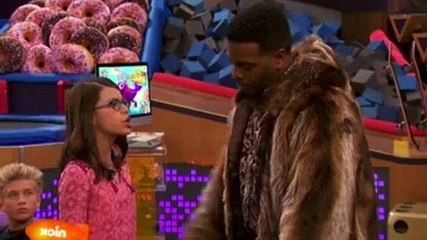 Game Shakers S02E11 - Bear Butt Laser Runner