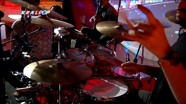 Mustafa Ceceli - İyi ki Hayatımdasın (Mehmet'in Gezegeni)