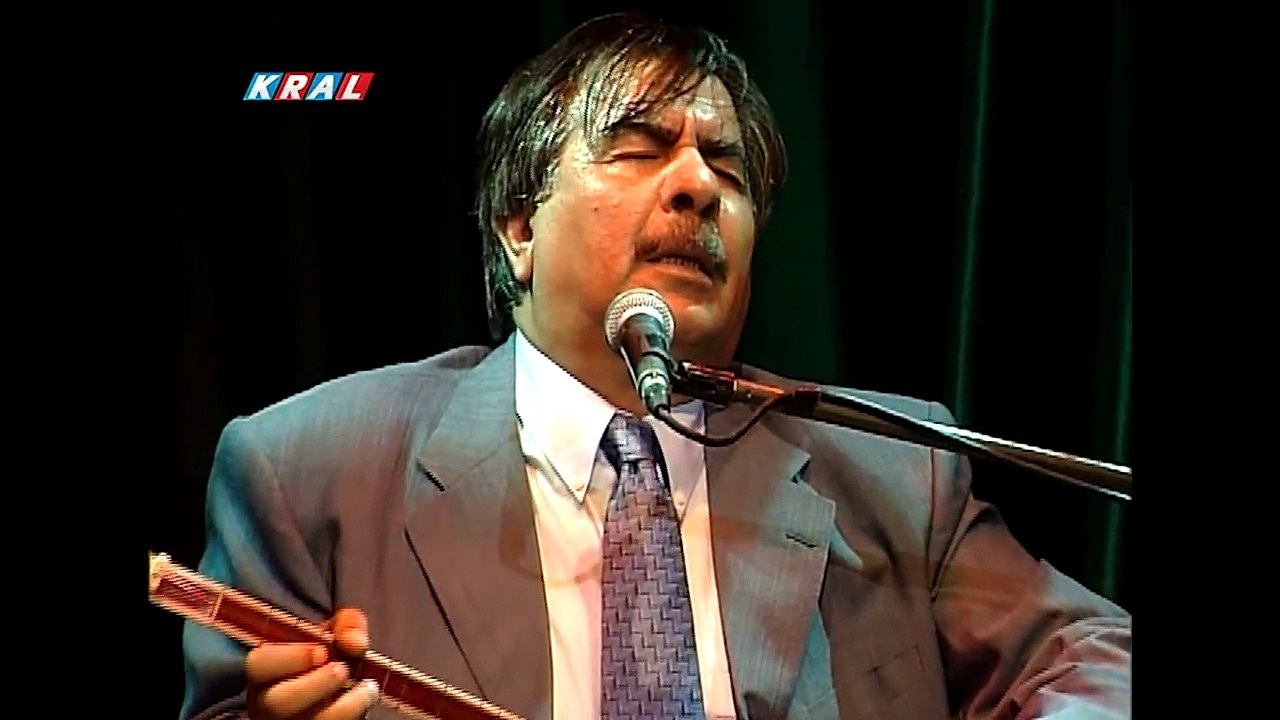 Derdim Çoktur Hangisine Yanayım - Arif Sağ