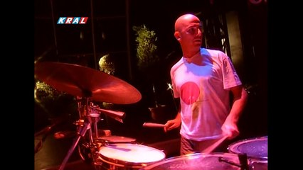 Benimle Kal - Kenan Doğulu