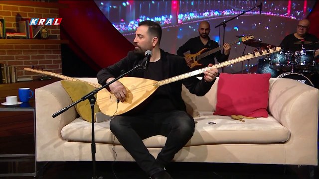 Seher Vakti Çaldım Yarin Kapısını - İsmail Altunsaray