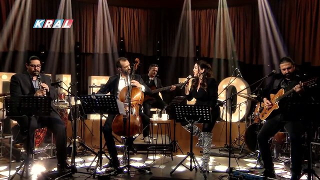 Rubato & Aşkın Nur Yengi - Takvimlerden Haberin Yok Mu