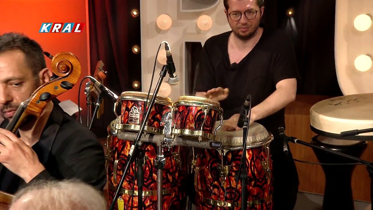 Rubato & Sami Özer - Çiçek Nedir Görmeden