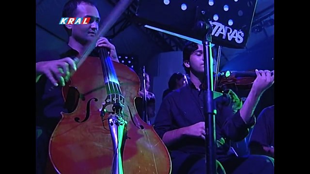 Kara Bulutları Kaldır Aradan - Müslüm Gürses