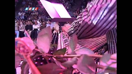 Ada Sahilleri - Ebru Yaşar