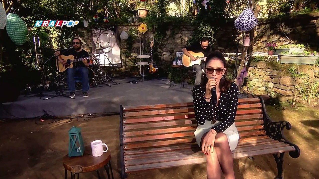 Gel Yad'a Salma Dilber - Aslı Demirer