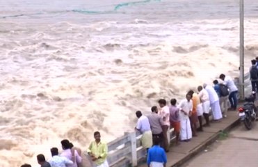 Скачать видео: Kerala Flood News II 2 houses destroyed in landslide in Kerala’s Kannur,Palakkad