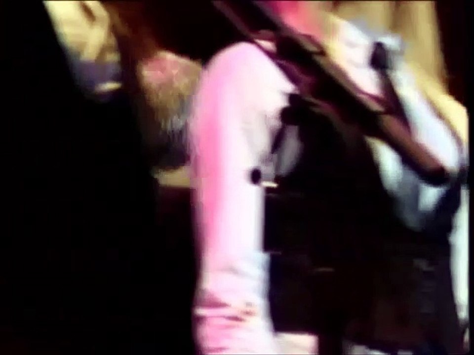 LEONARD COHEN – SO LONG, MARIANNE — LIVE IN LONDON – LEONARD COHEN