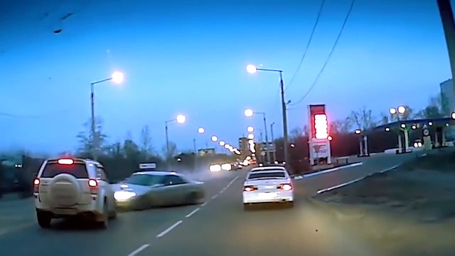 ROAD FAILS Compilation - BAD DRIVERS & INSTANT KARMA #6