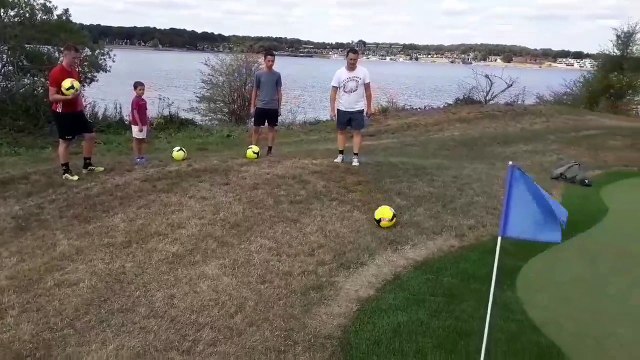 Du footgolf aux Lacs de l'Eau d'Heure