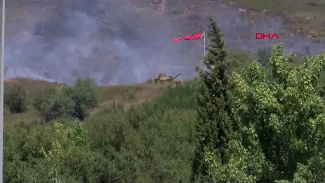 İstanbul Tuzla Piyade Okulu'nun İçindeki Ağaçlık Alanda Yangın