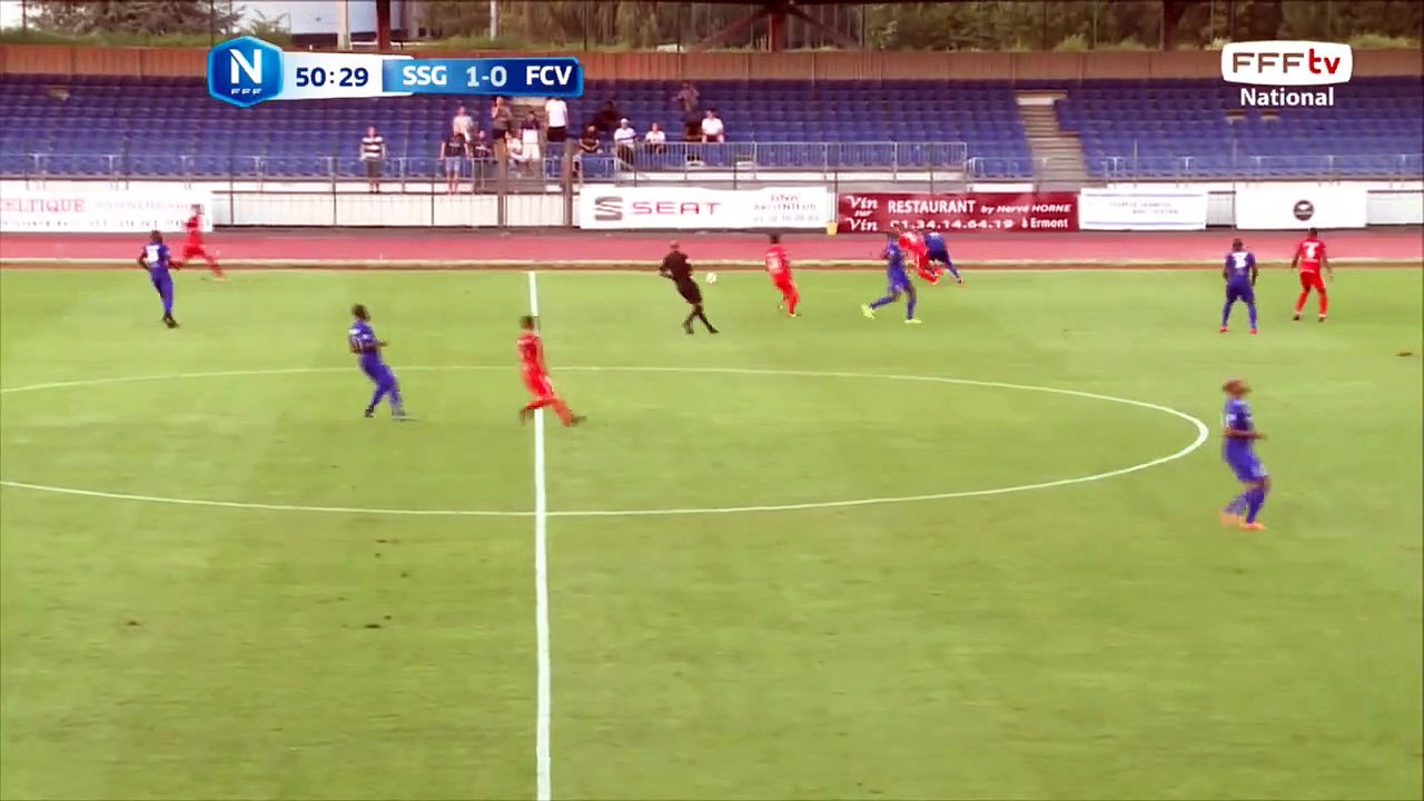 Super geste défensif de LABOR et SALAMONE.