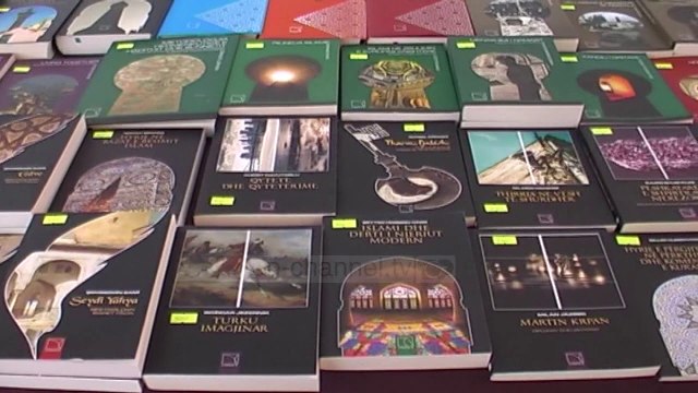 Panairi i librit në Durrës, prezantohen mbi 60 mijë tituj- Top Channel Albania - News - Lajme