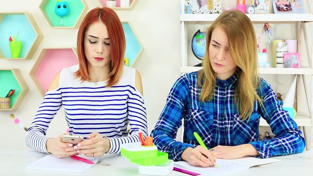 10 IDÉES BIZARRES POUR INTRODUIRE DES GADGETS EN CLASSE BLAGUES A FAIRE EN COURS