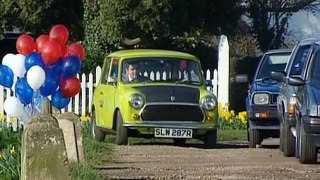 Parking at the Fete | Mr. Bean Official