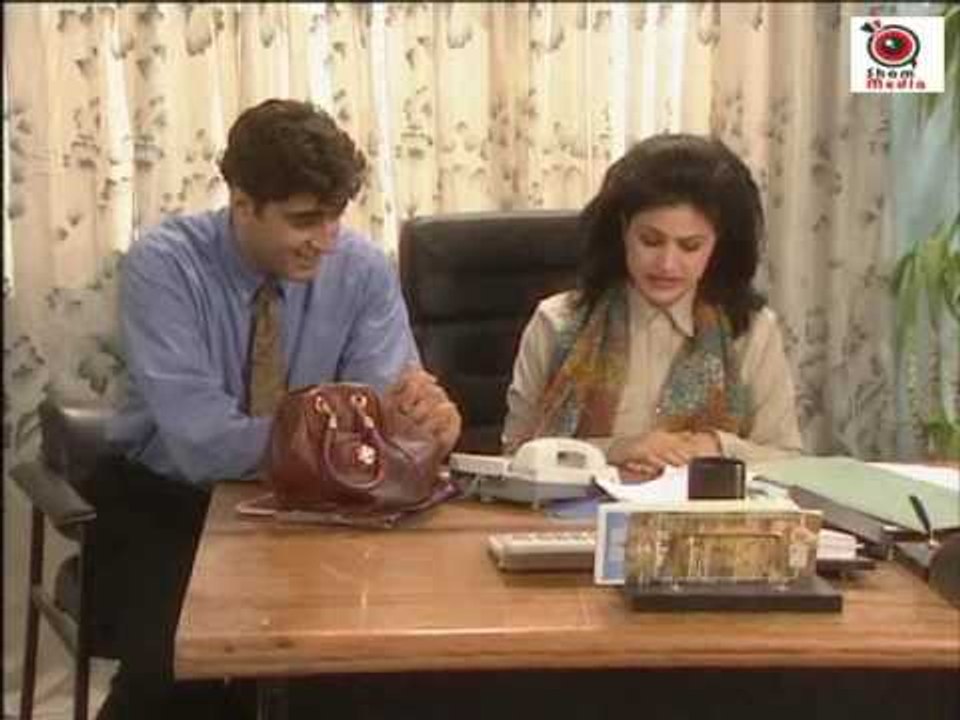 مشهد مضحك جدا نورمان اسعد   باسم ياخور من مسلسل يوميات جميل و هناء