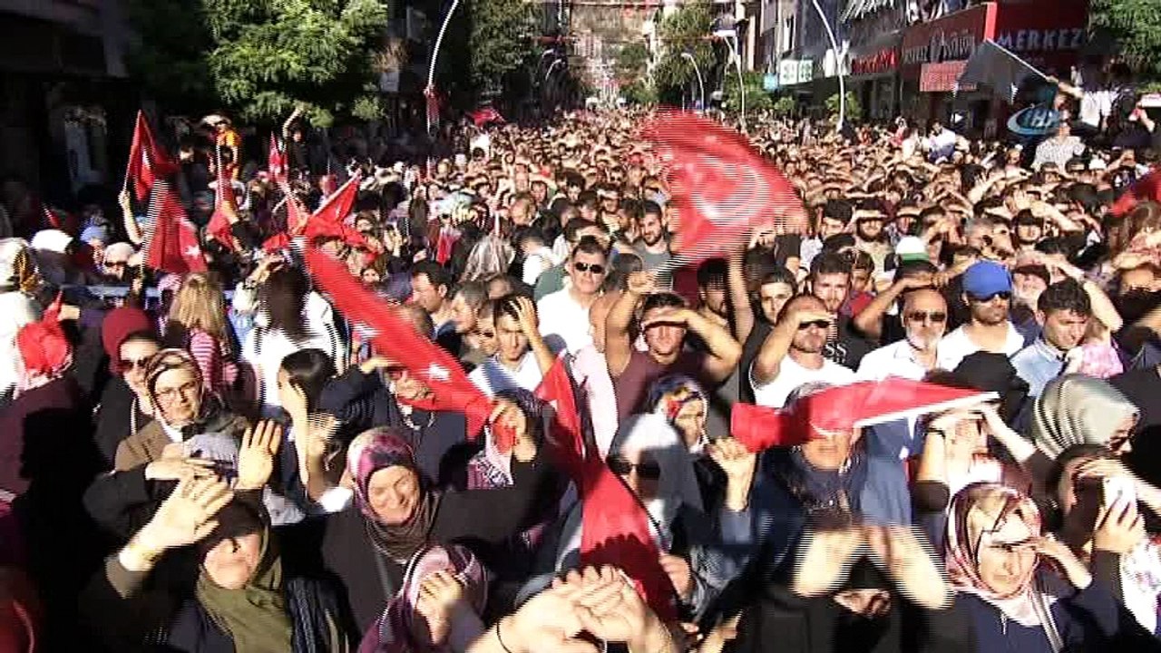 Cumhurbaşkanı Erdoğan: 'Hiç kimsenin bizi hedeflerimizden alıkoymasına, hedeflerimizle aramıza girmesine izin vermeyeceğiz'