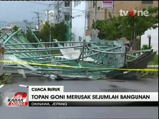 Topan Goni Hantam Okinawa Jepang