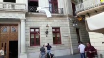 C’s retira propagada separatista en el Ayuntamiento de Reus