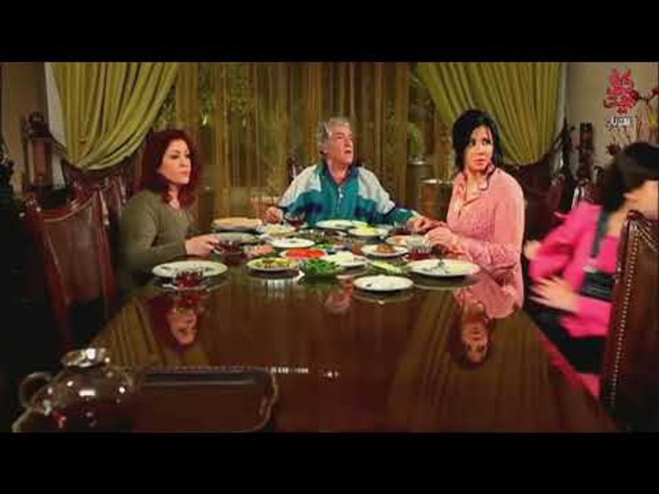 رجوع عصام من السفر ومفاجأة لاهله   مسلسل بنات ا...