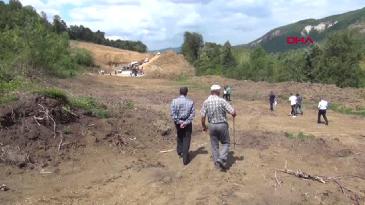 Bartın Köyleri Sular Altında Kalacak Köylüler Yeni Yol Yapımına Engel Oldu