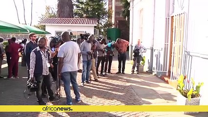 Zimbabwe : l'investiture de Mnangagwa "suspendue" après le recours de l'opposition