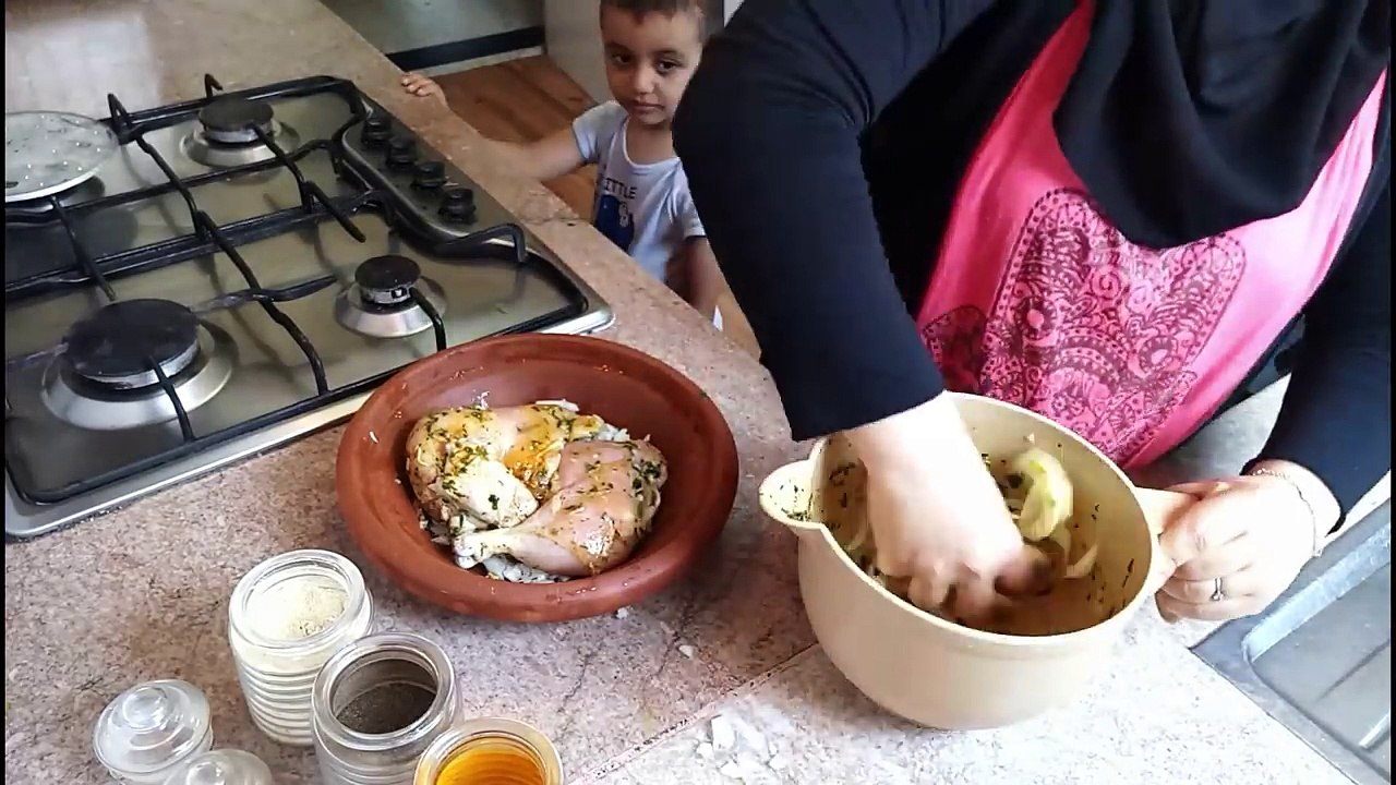 دوزو معايا هاد النهار حتى نص الليل هربنا من الدار روتين يوم كامل تنظيف و طبخ  قلب اللوز