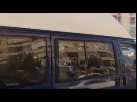 Ora News - Arrestohet autori i masakrës së Selenicës