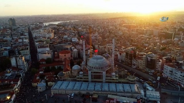 Sona gelinen Taksim Camii’nde gün batımı mest etti...Çalışmaların sürdüğü Taksim Camii havadan görüntülendi