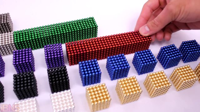 Playing with 10000 mini magnetic balls! (Oddly Satisfying, ASMR & 10000 buckyballs!).mp4