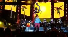 Gracias señor por permitirme finalizar esta hermosa noche con éxito y haciendo lo que mas me gusta  cantar y que mejor que cantando este famoso y especial vill