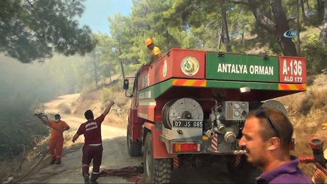 Antalya'daki orman yangını kontrol altına alındı... 10 hektarlık tarım ve orman arazisi zarar gördü