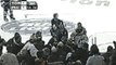 NHL - Tie Domi (Toronto Maple Leafs) fights fan