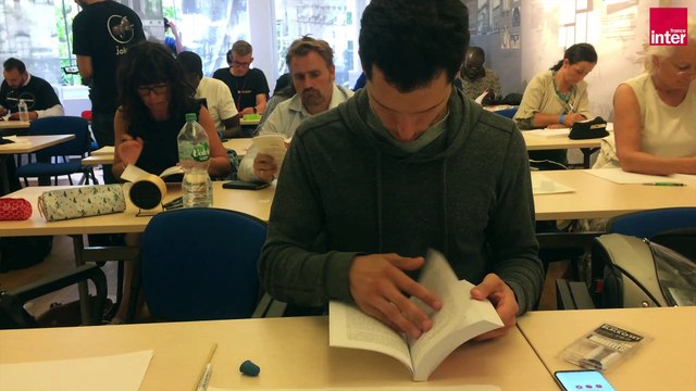 La course aux mots : à Paris, un championnat de France de lecture rapide