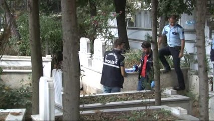 Ümraniye'de Mezarlıkta Cenin Bulundu