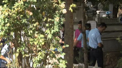 Ümraniye’de mezarlıkta cenin bulundu