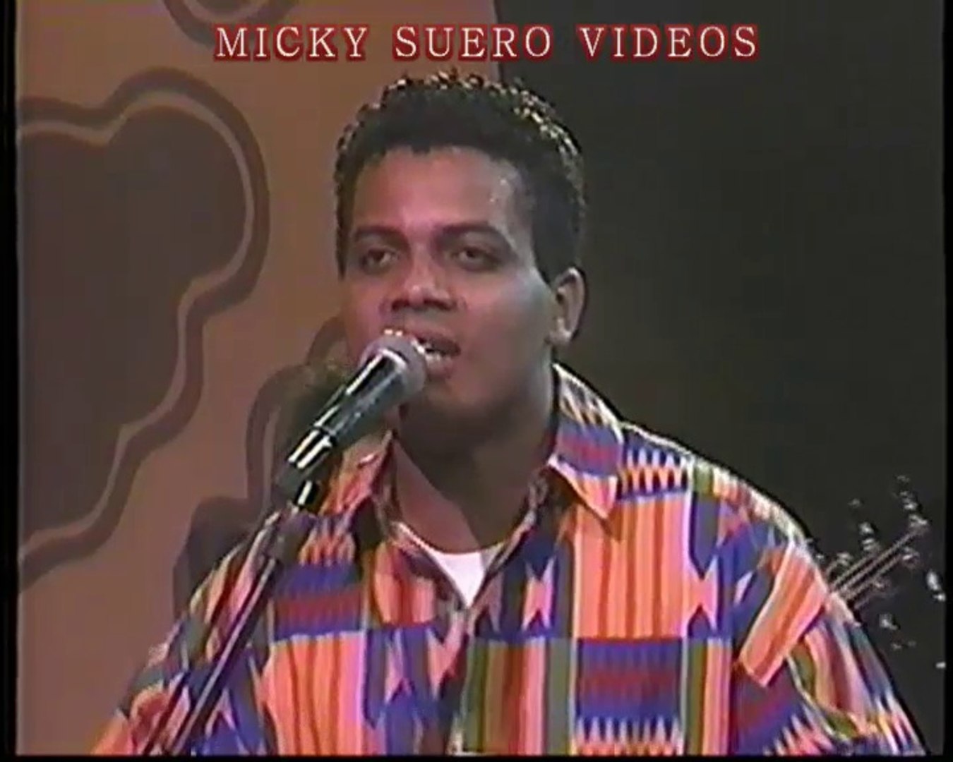 Coco band 2 temas - A Usted Lo Botan Y Salsa con Coco - MICKY SUERO CANAL -  Vídeo Dailymotion