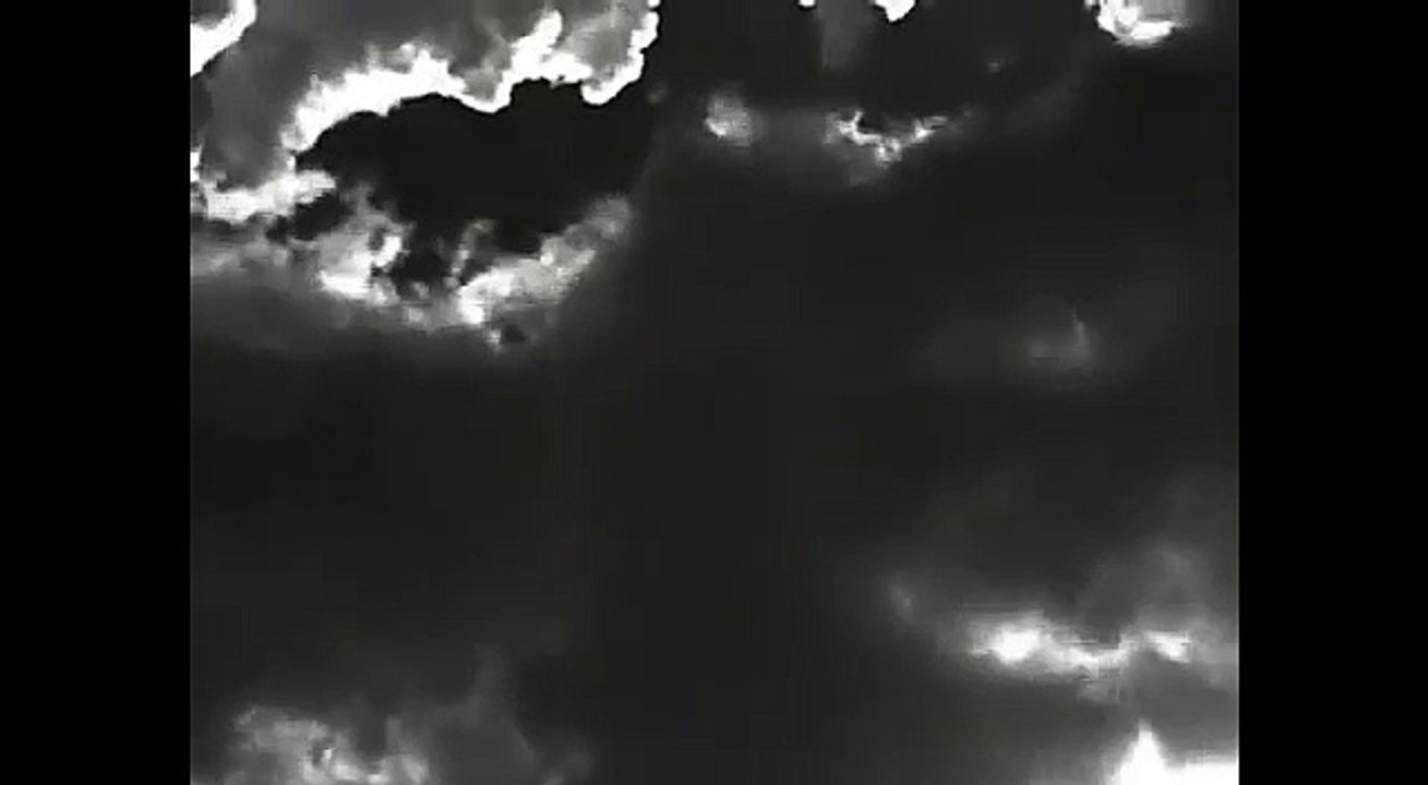 Mere Himalayan Ke Paaswaano ☢☢☢ Mera Big Indian food Desh Bhakti Songs