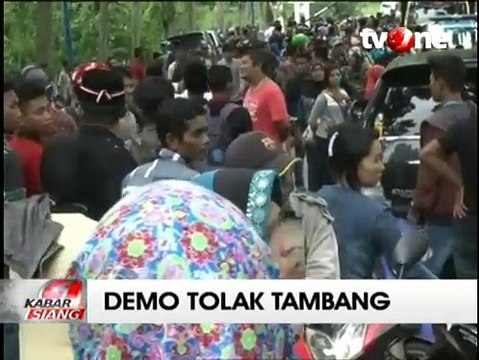 Tolak Tambang Emas, Warga Mandailing Natal Gelar Demo
