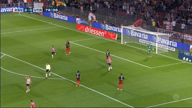 Pays-Bas - Lozano creuse l'écart pour le PSV avec un 3e but